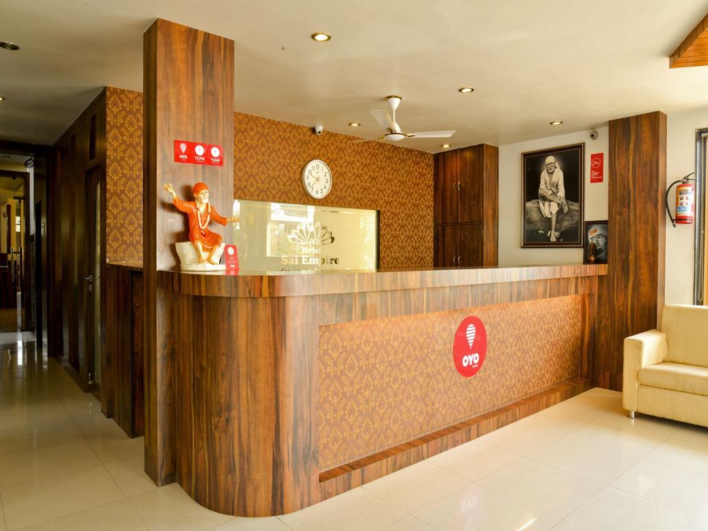שירדי Oyo 4316 Hotel Sai Empire מראה חיצוני תמונה